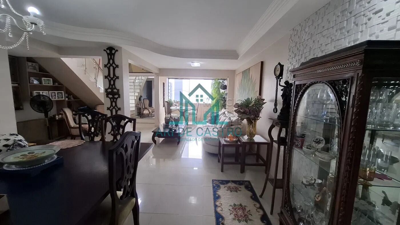 Cobertura, 4 quartos, 209 m² - Foto 2