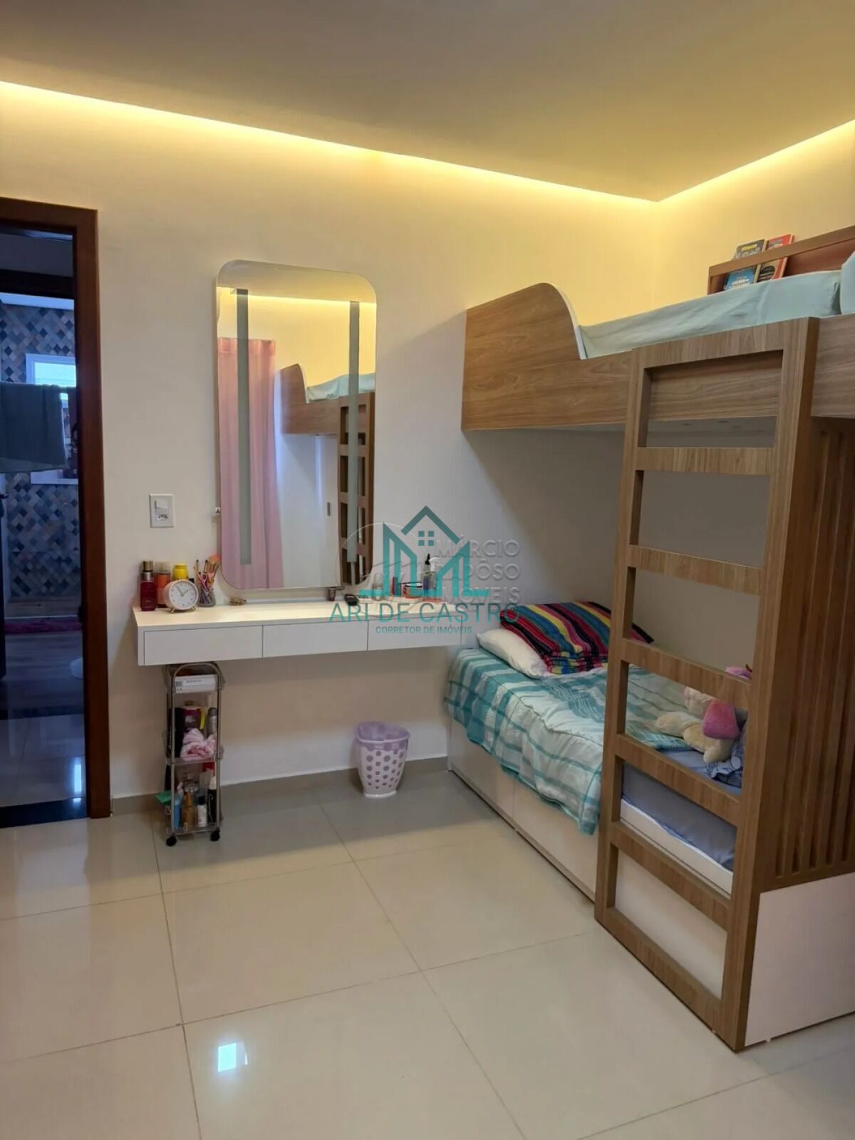 Casa, 3 quartos, 284 m² - Foto 16