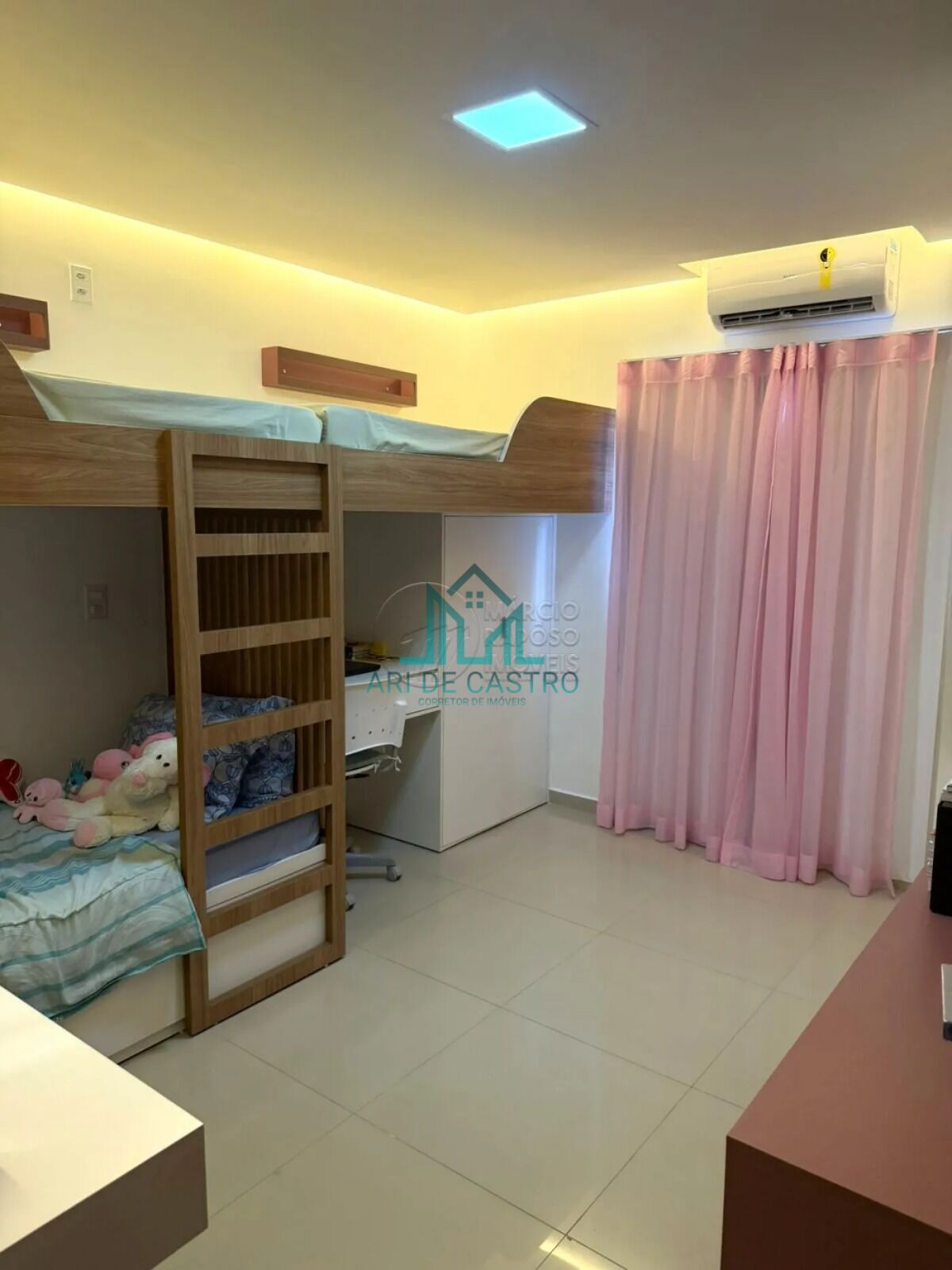 Casa, 3 quartos, 284 m² - Foto 17