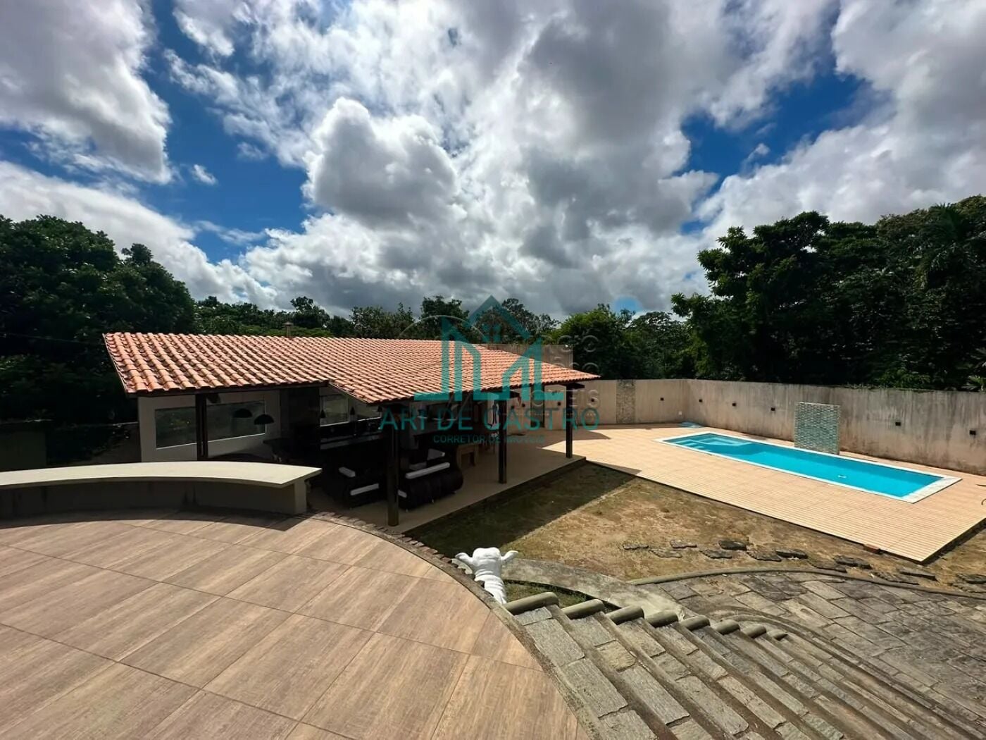 Casa, 3 quartos, 360 m² - Foto 1