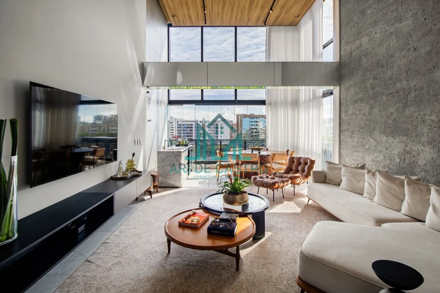 Apartamento, 3 quartos, 166 m² - Foto 1