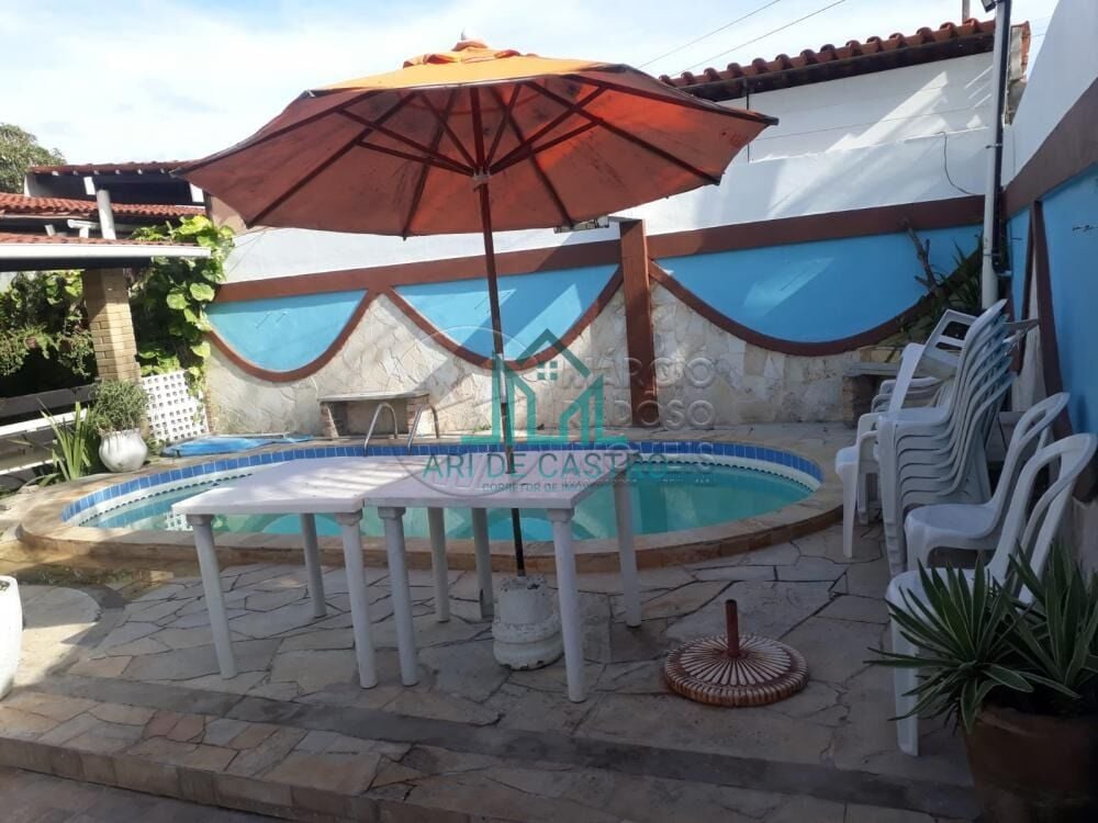 Casa, 3 quartos, 126 m² - Foto 1