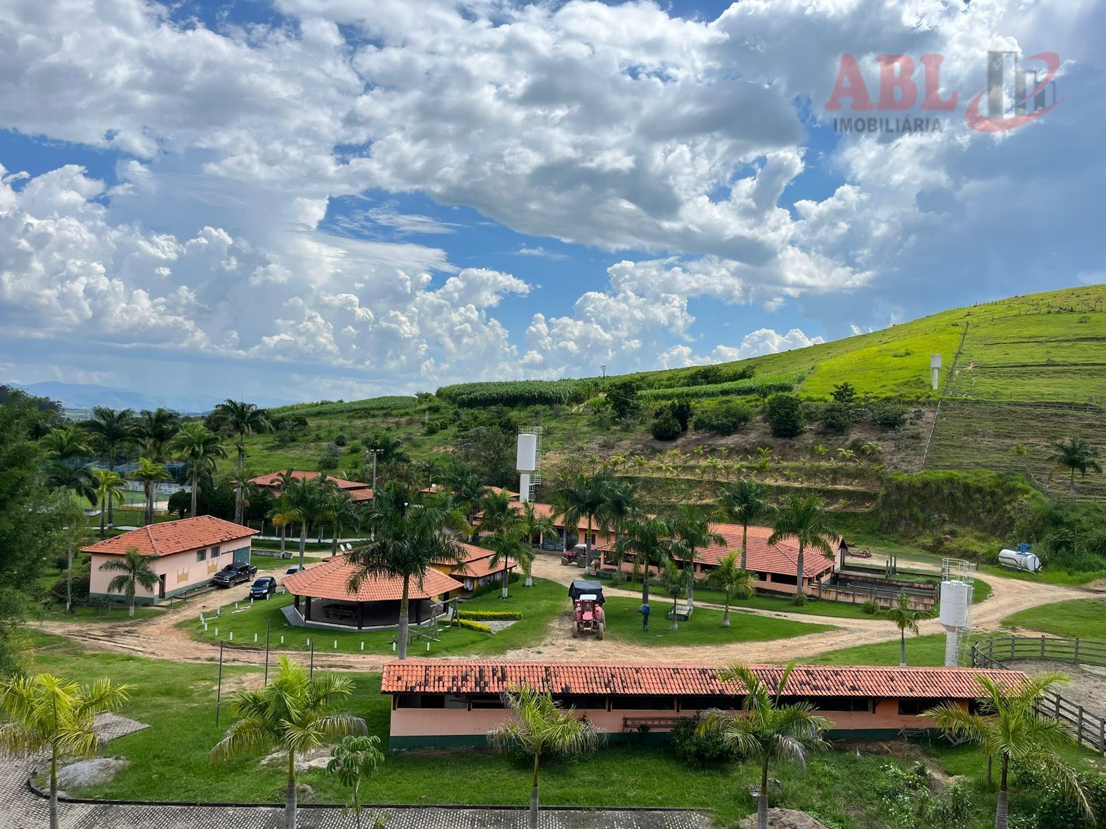Imagem principal do imóvel