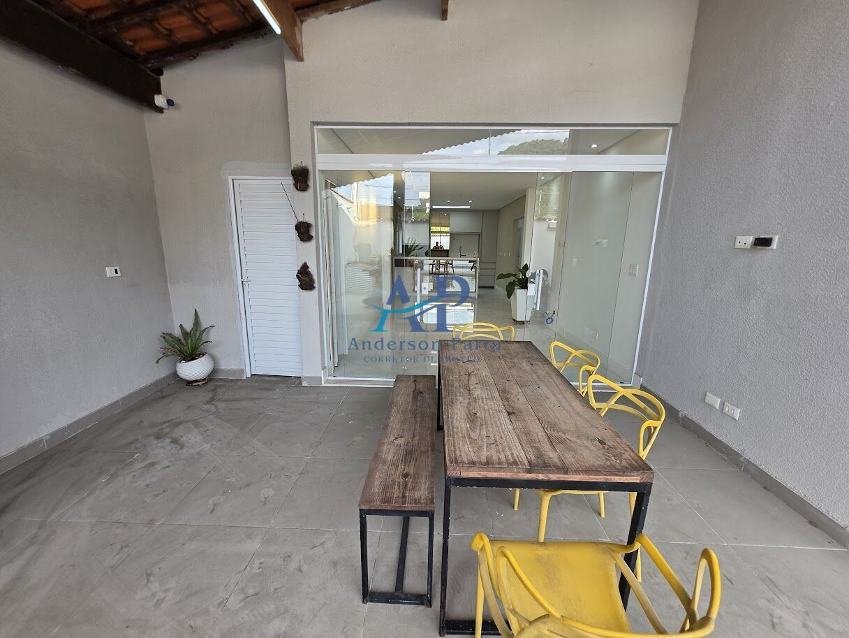 Casa, 4 quartos, 203 m² - Foto 9