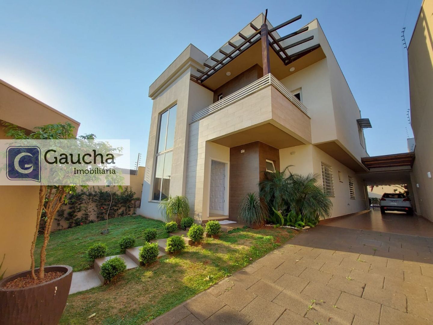 Casa à venda em Região Do Lago, Cascavel — Portal Chave Fácil