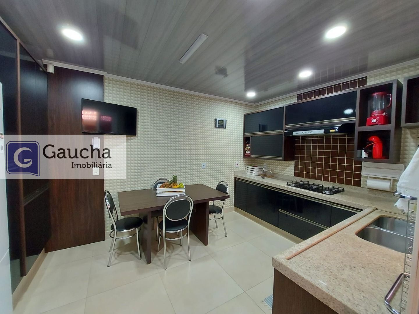 Casa à venda em Região Do Lago, Cascavel — Portal Chave Fácil