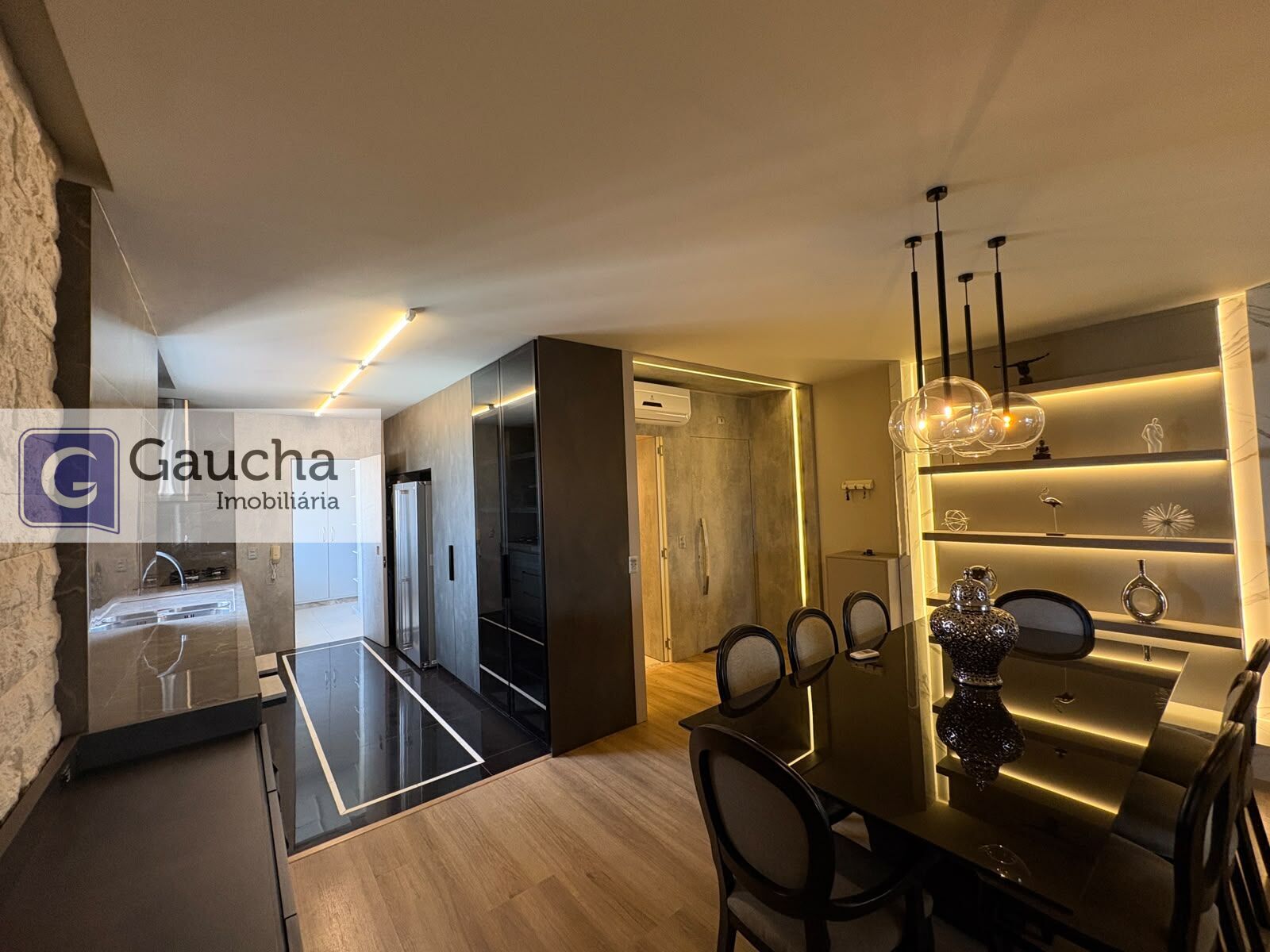 Apartamento à venda em Centro, Cascavel — Portal Chave Fácil