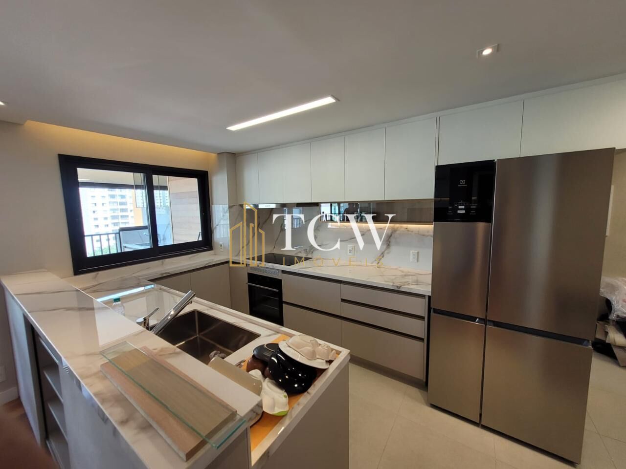 Apartamento, 3 quartos, 163 m² - Foto 1
