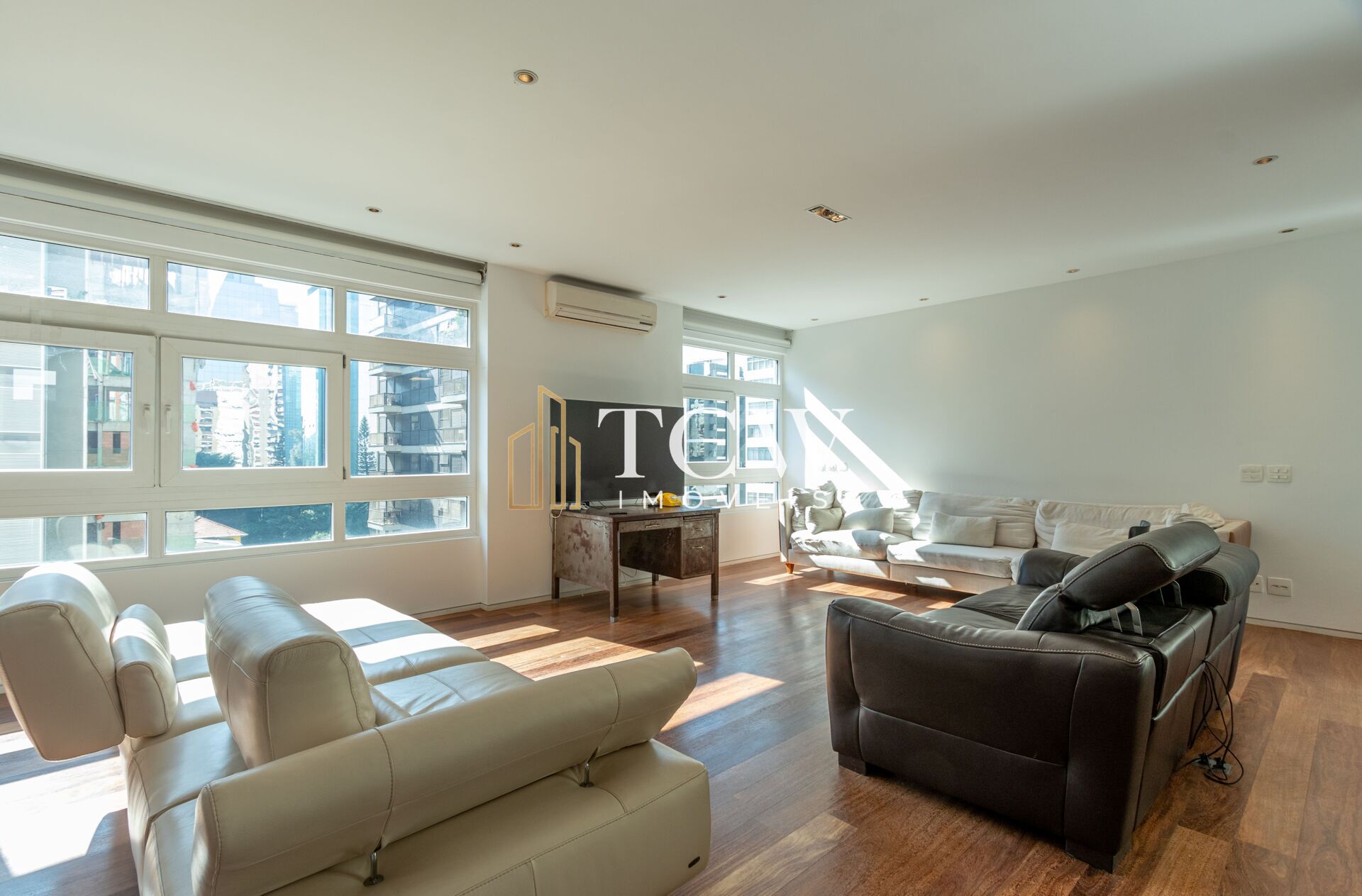 Apartamento, 3 quartos, 239 m² - Foto 9