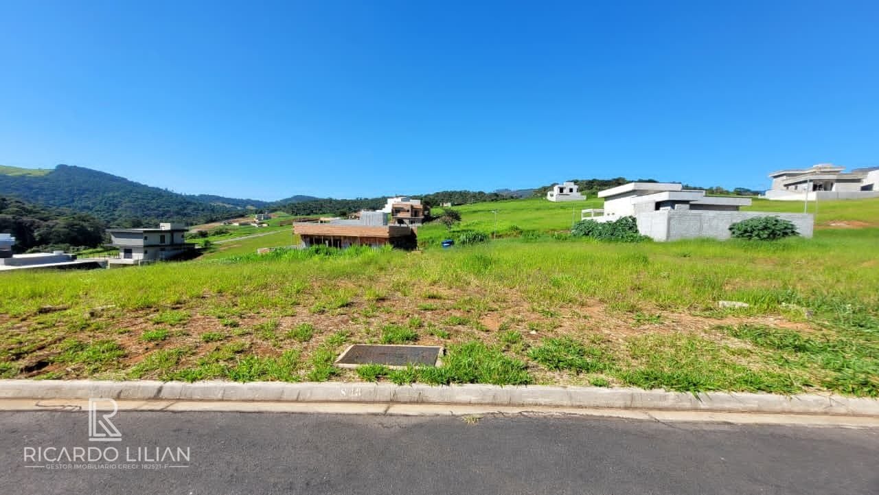 Terreno, 300 m² - Foto 1