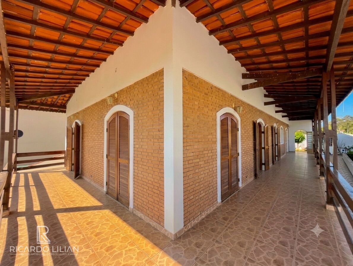 Casa, 4 quartos, 350 m² - Foto 4