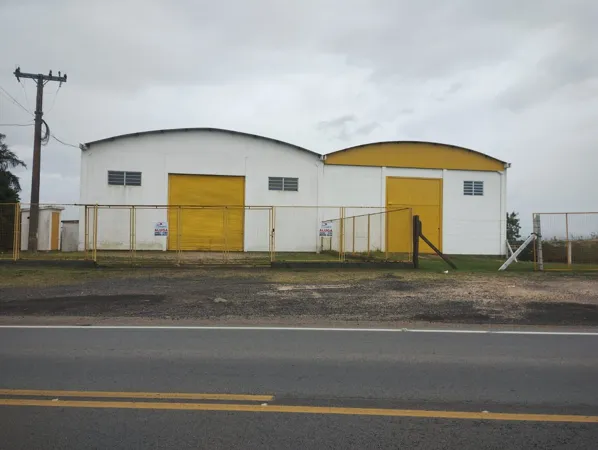 Pavilhão/Galpão para alugar no bairro Demboski em Criciúma/SC