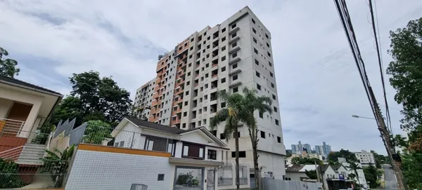 Apartamento à venda em Criciúma/SC