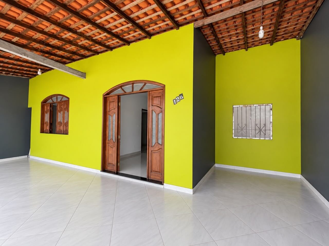 Casa, 3 quartos, 289 m² - Foto 1