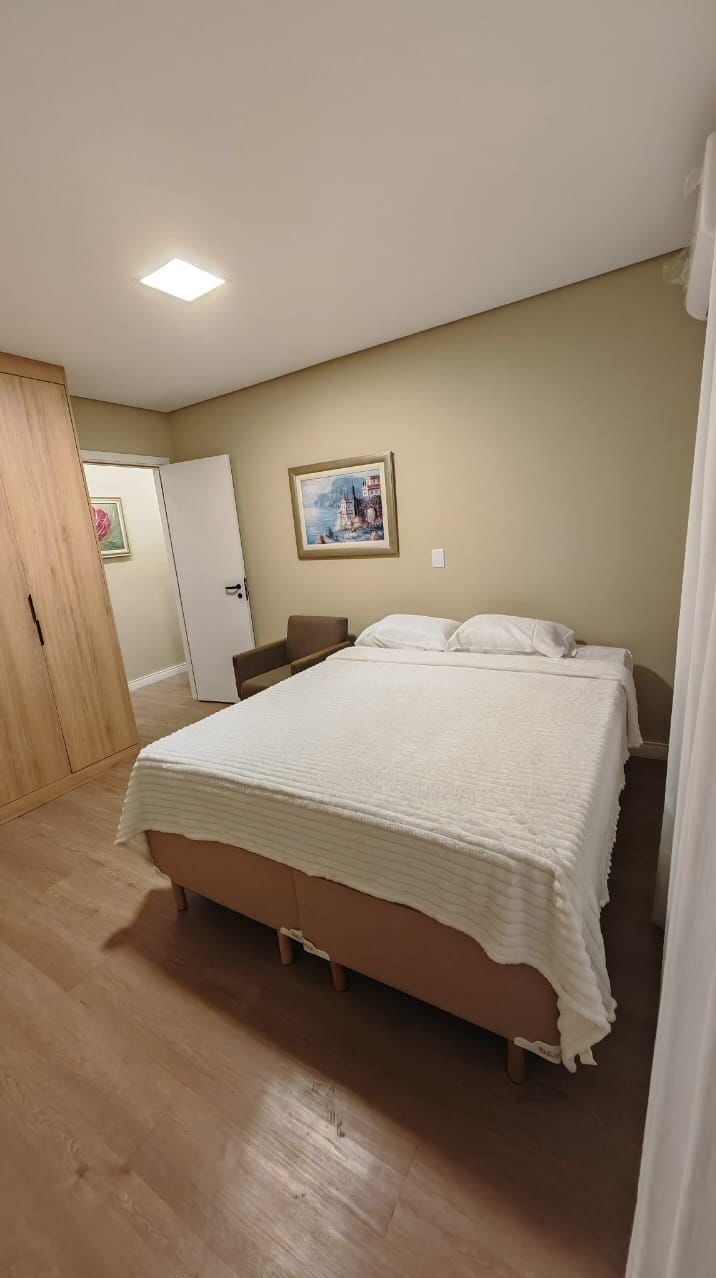 Apartamento, 3 quartos, 127 m² - Foto 2