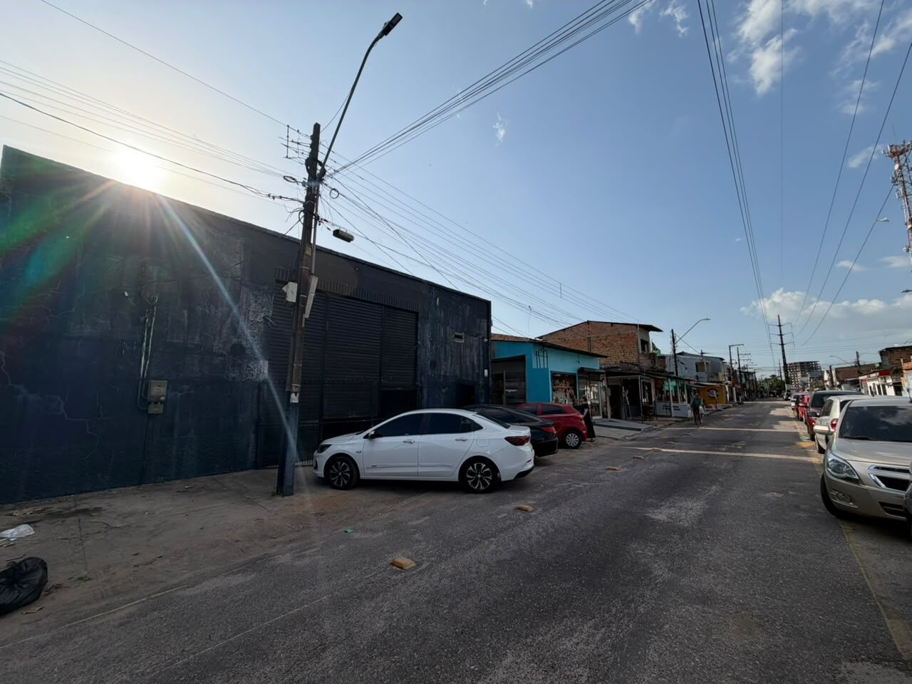 Loja-Salão, 600 m² - Foto 1