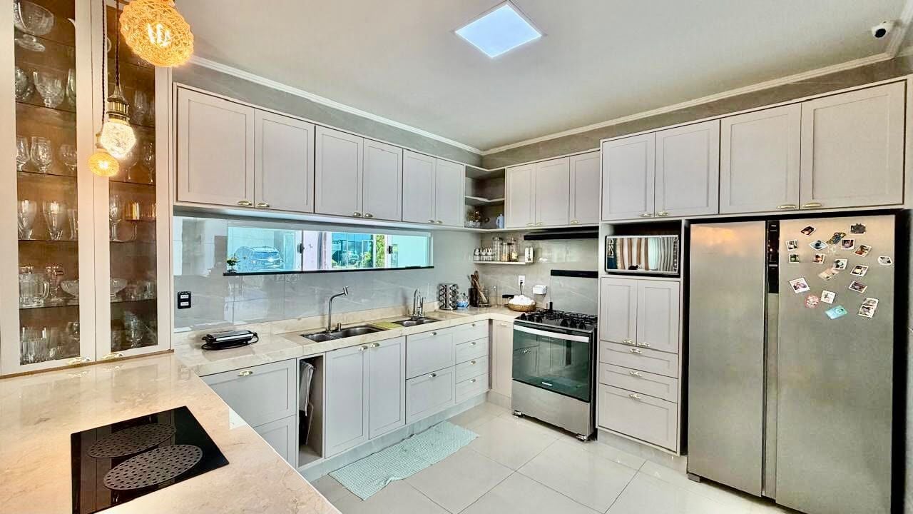 Casa, 3 quartos, 250 m² - Foto 16