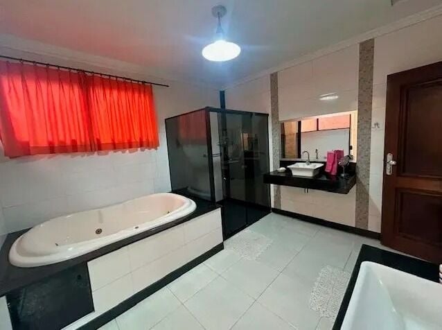 Casa, 4 quartos, 200 m² - Foto 3