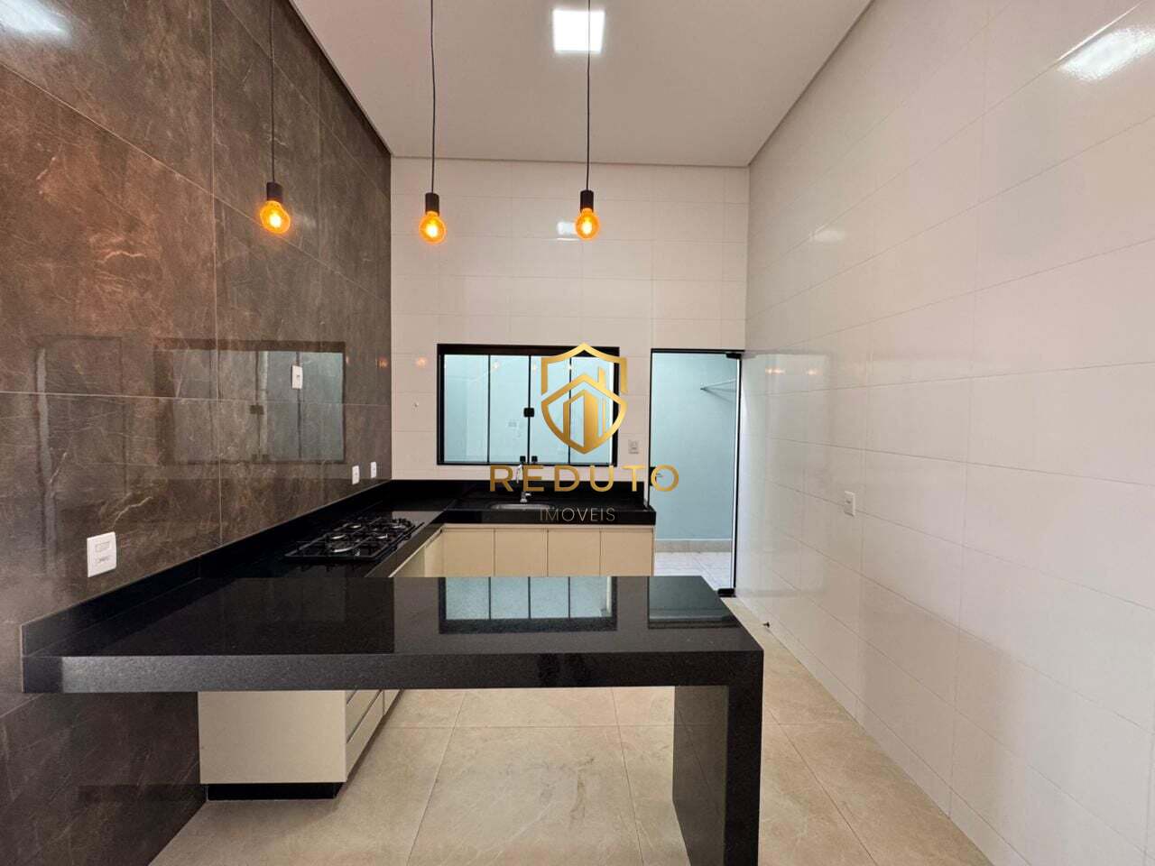 Casa, 2 quartos, 100 m² - Foto 2