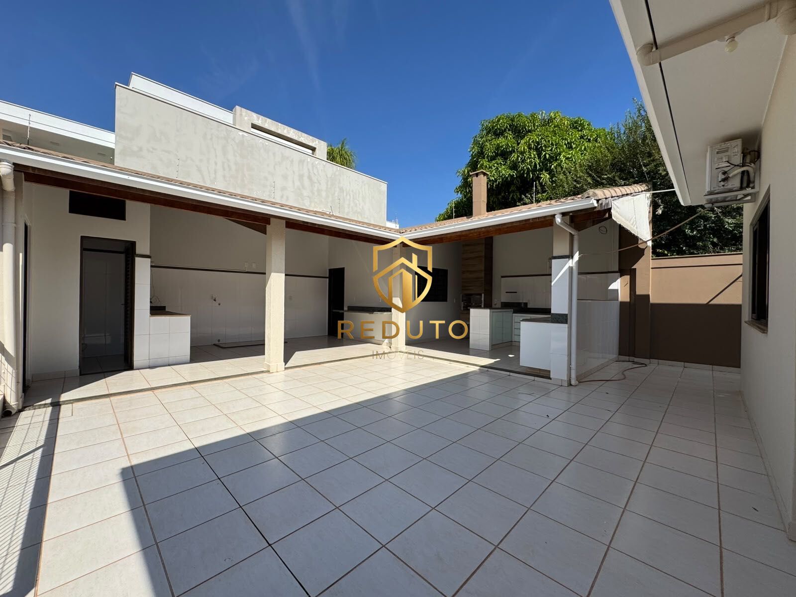 Casa, 3 quartos, 211 m² - Foto 6