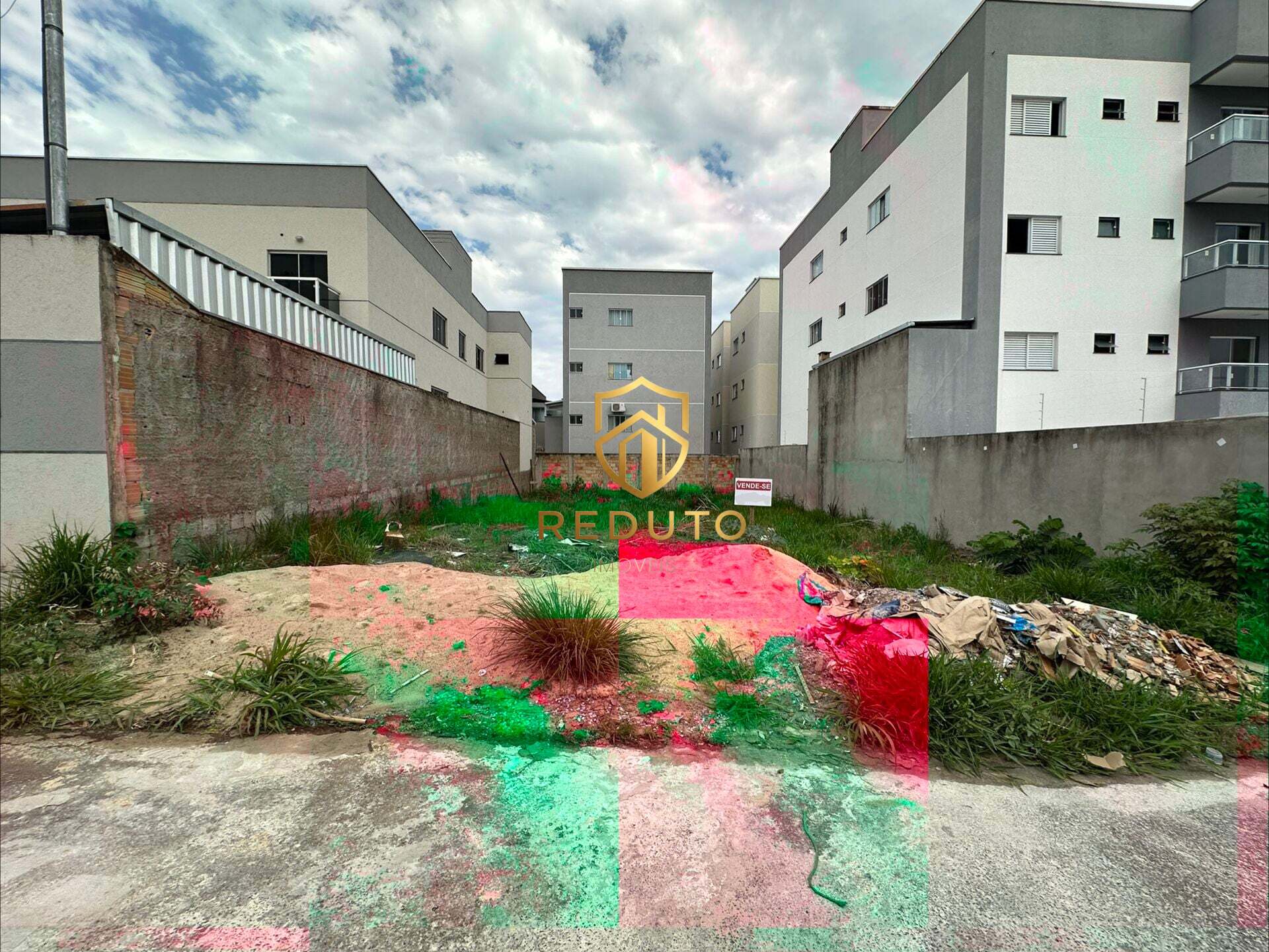 Terreno, 300 m² - Foto 1