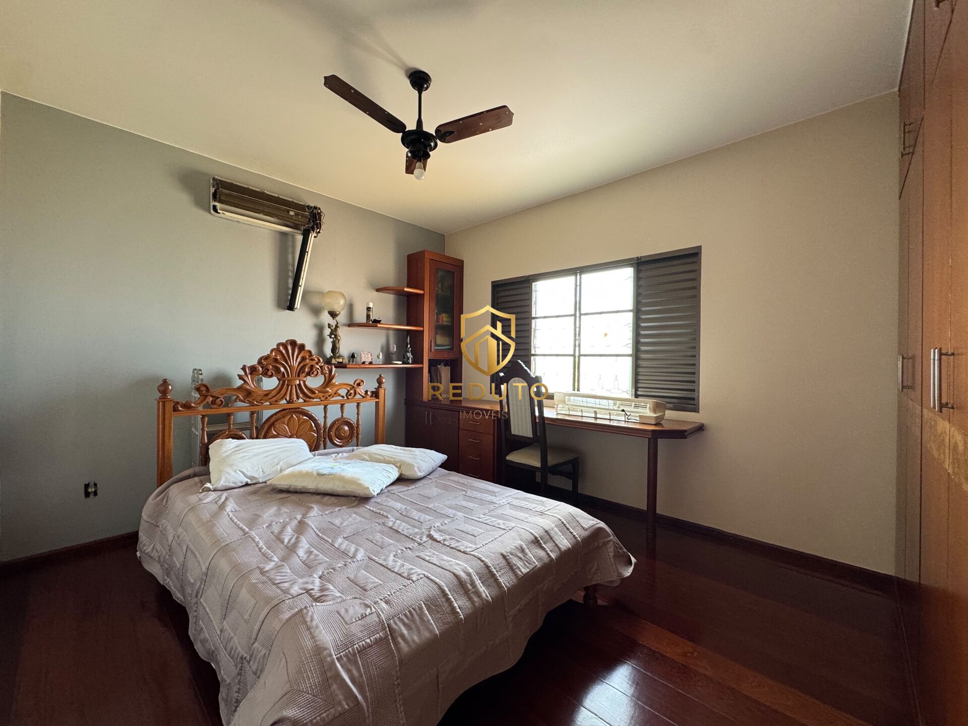 Casa, 5 quartos, 280 m² - Foto 10