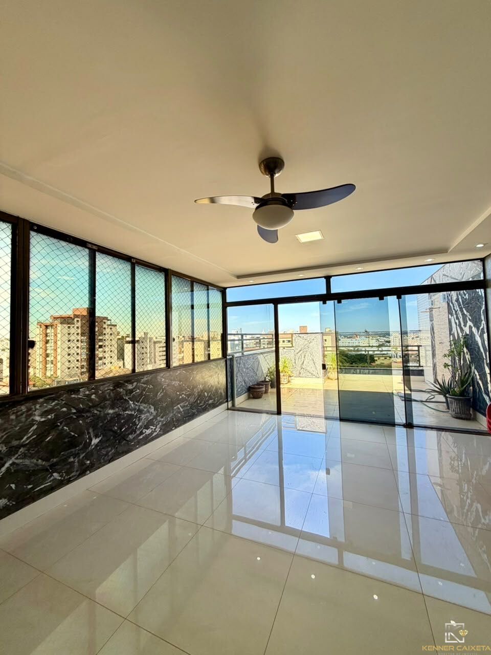 Apartamento, 4 quartos, 204 m² - Foto 21