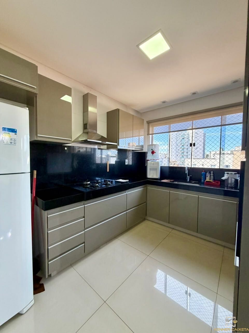 Apartamento, 4 quartos, 204 m² - Foto 11