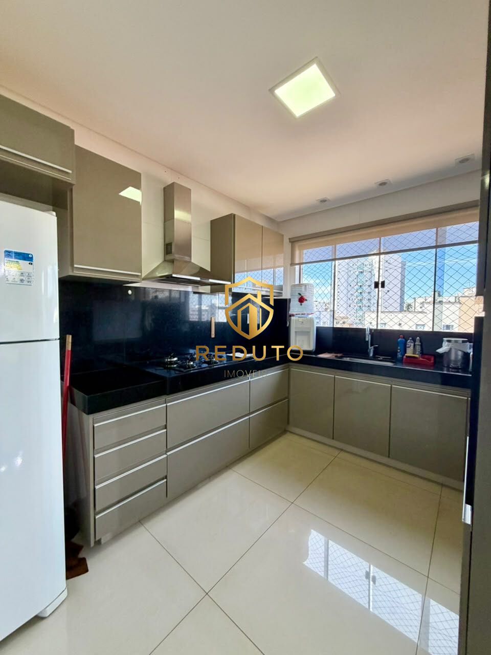 Apartamento, 4 quartos, 204 m² - Foto 11