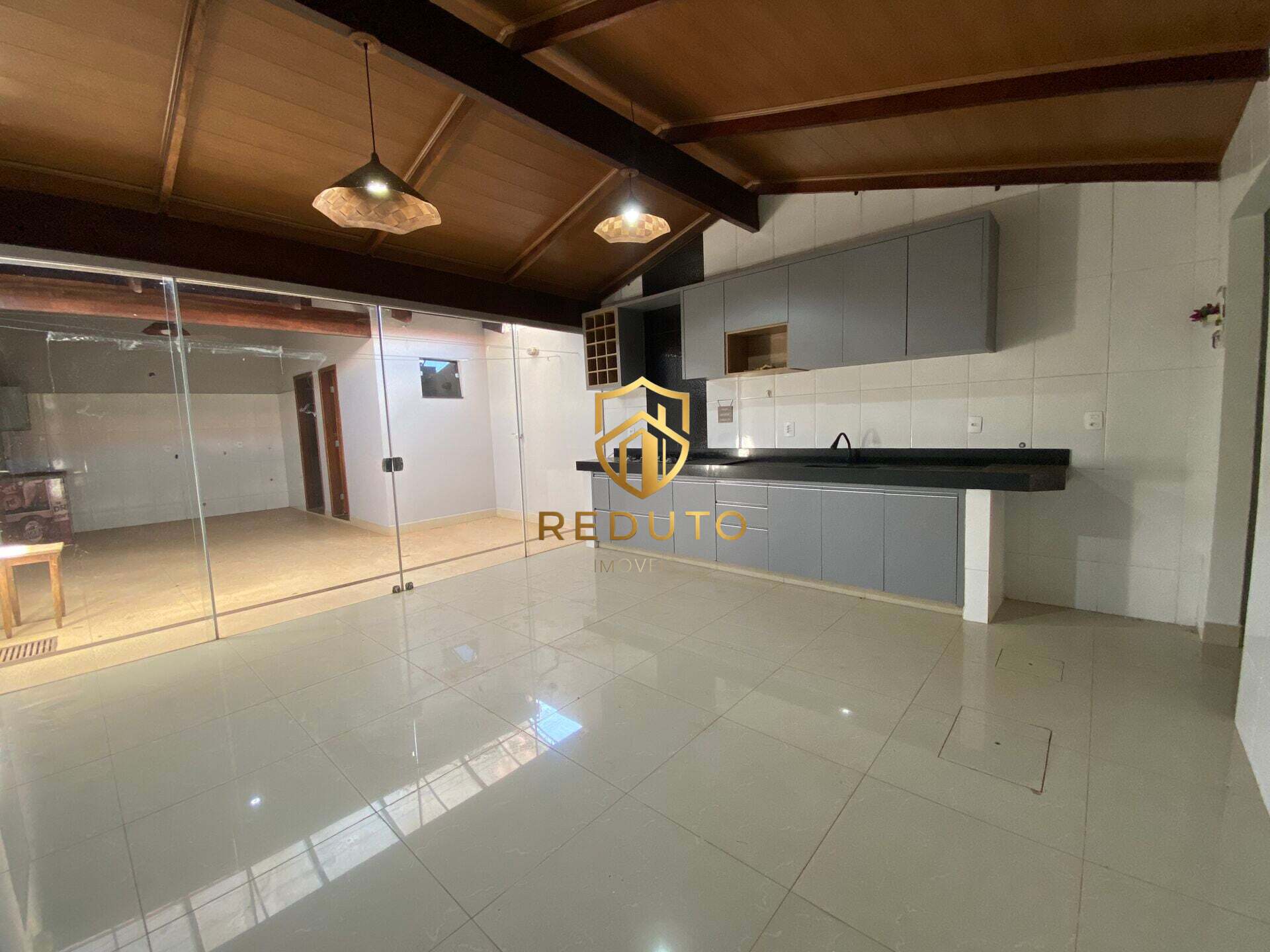 Casa, 3 quartos, 106 m² - Foto 1