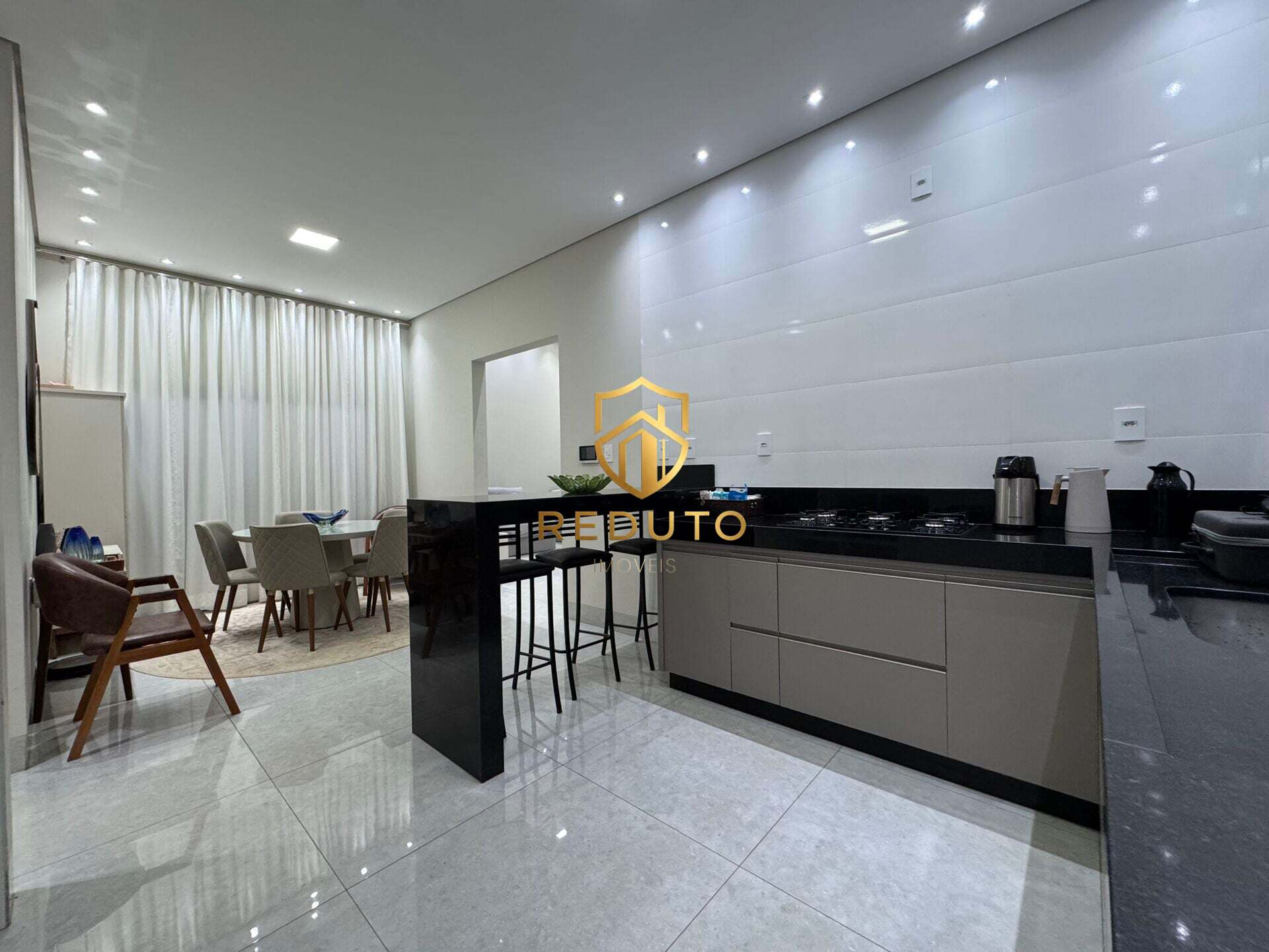 Casa, 3 quartos, 228 m² - Foto 16