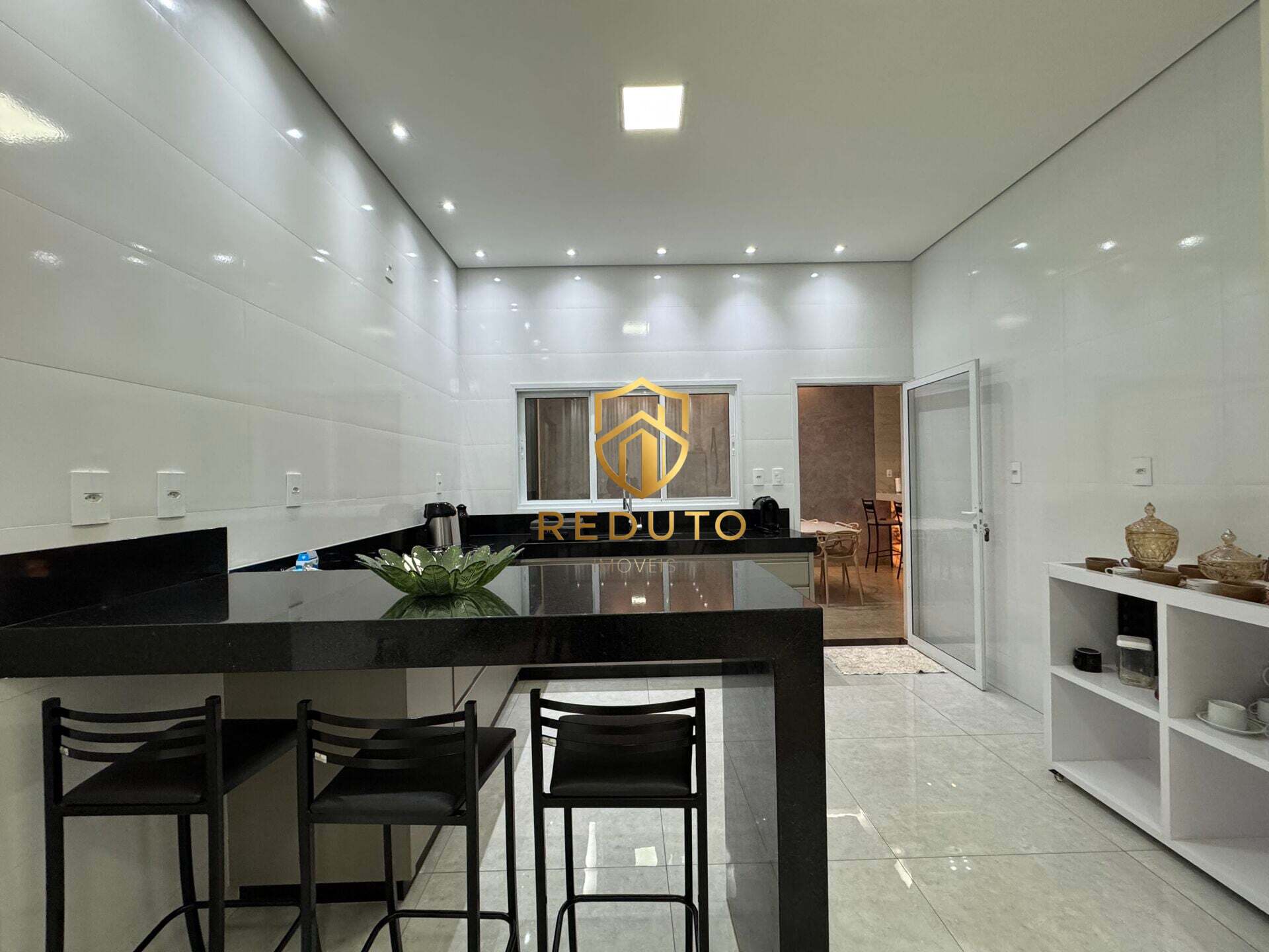 Casa, 3 quartos, 228 m² - Foto 15
