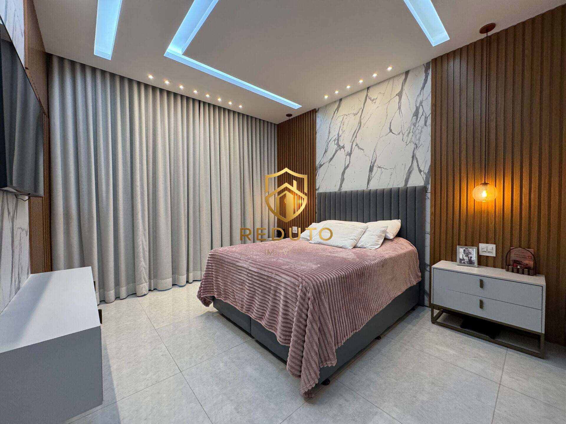 Casa, 3 quartos, 228 m² - Foto 22