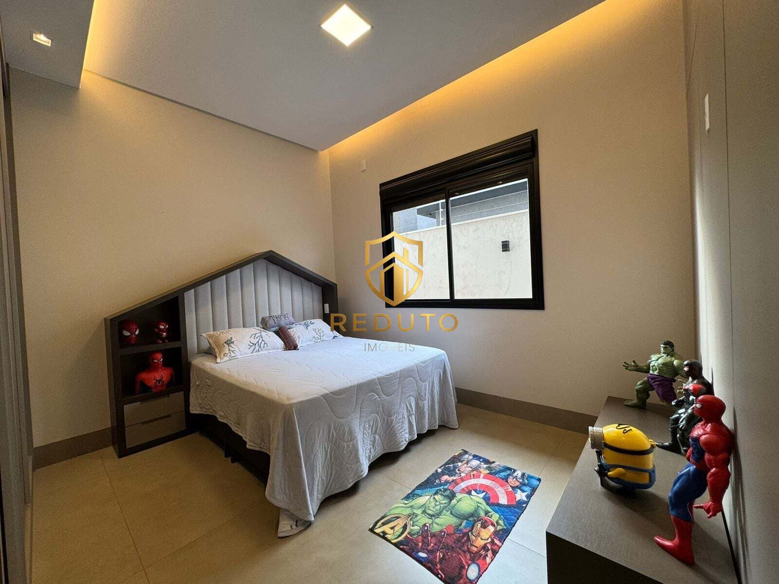 Casa, 4 quartos, 331 m² - Foto 42
