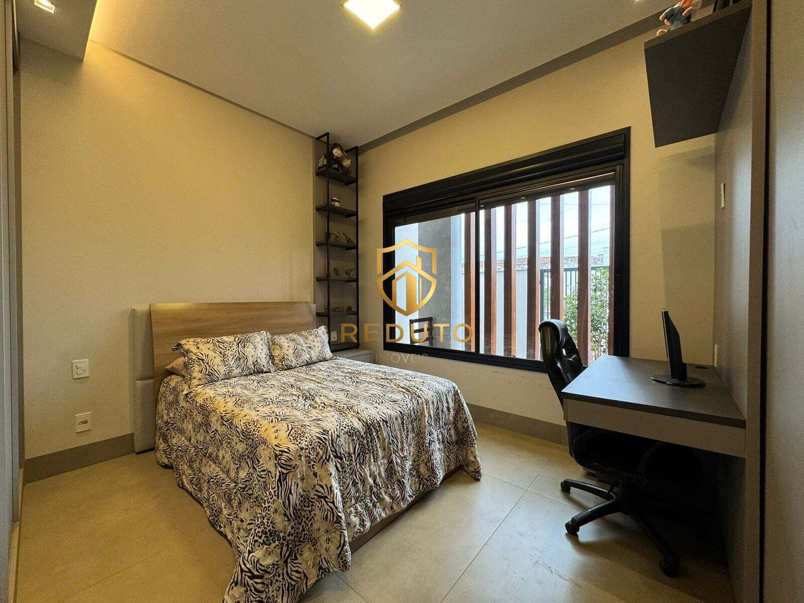Casa, 4 quartos, 331 m² - Foto 30