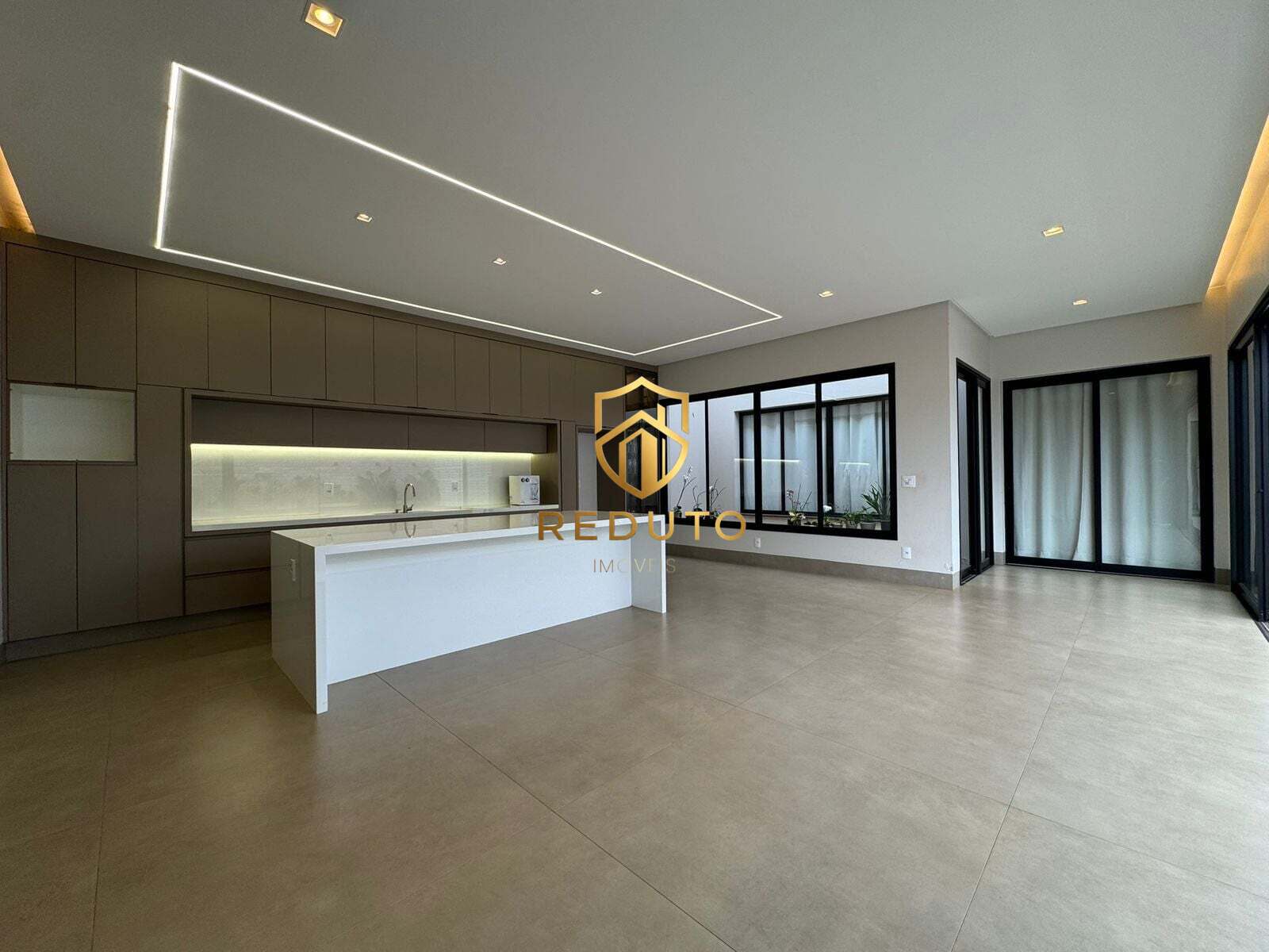 Casa, 4 quartos, 331 m² - Foto 43