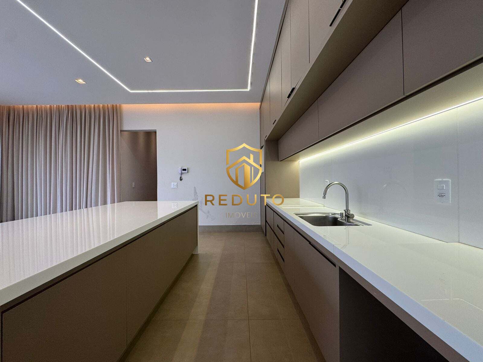 Casa, 4 quartos, 331 m² - Foto 6