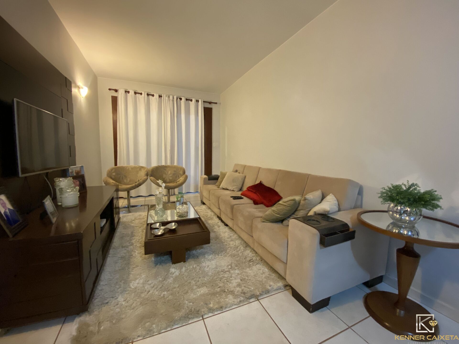 Casa, 2 quartos, 236 m² - Foto 4