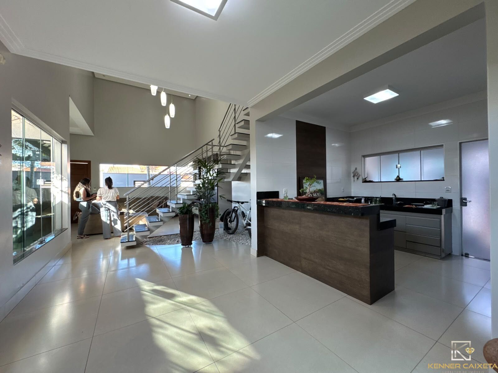 Casa, 4 quartos, 260 m² - Foto 6