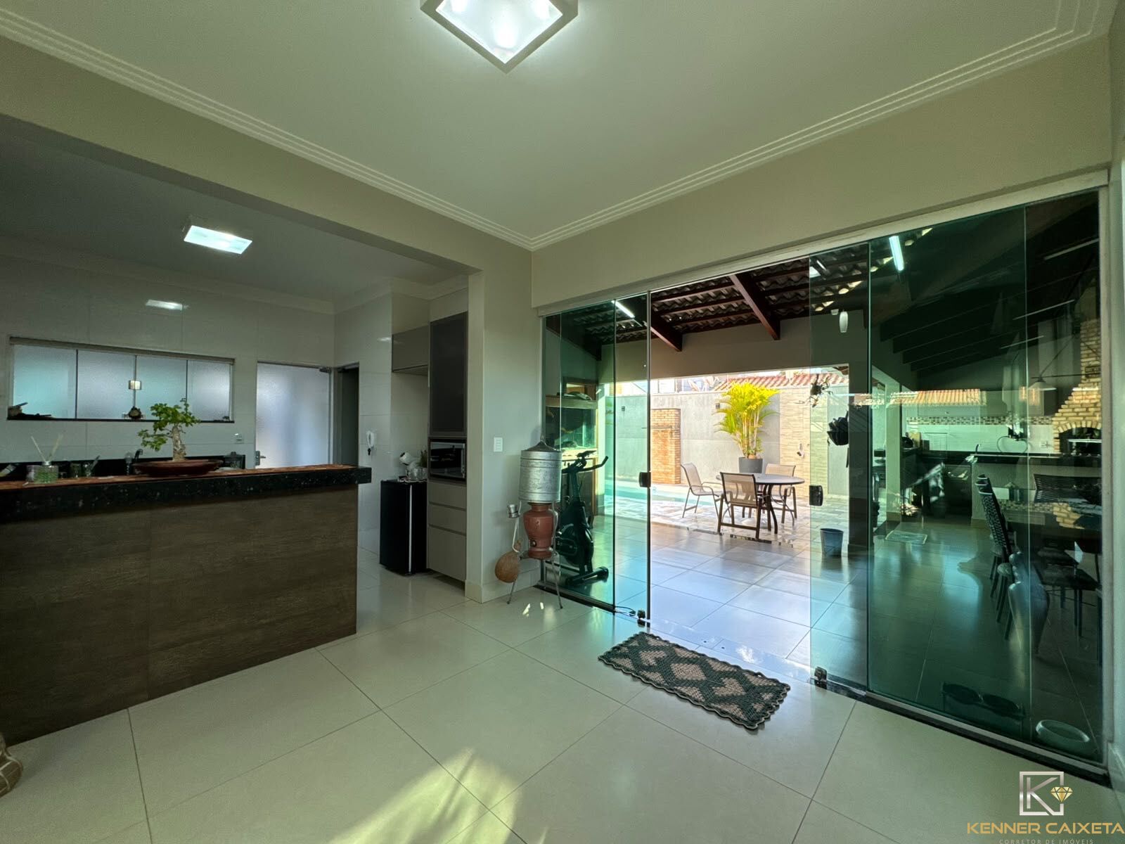 Casa, 4 quartos, 260 m² - Foto 5