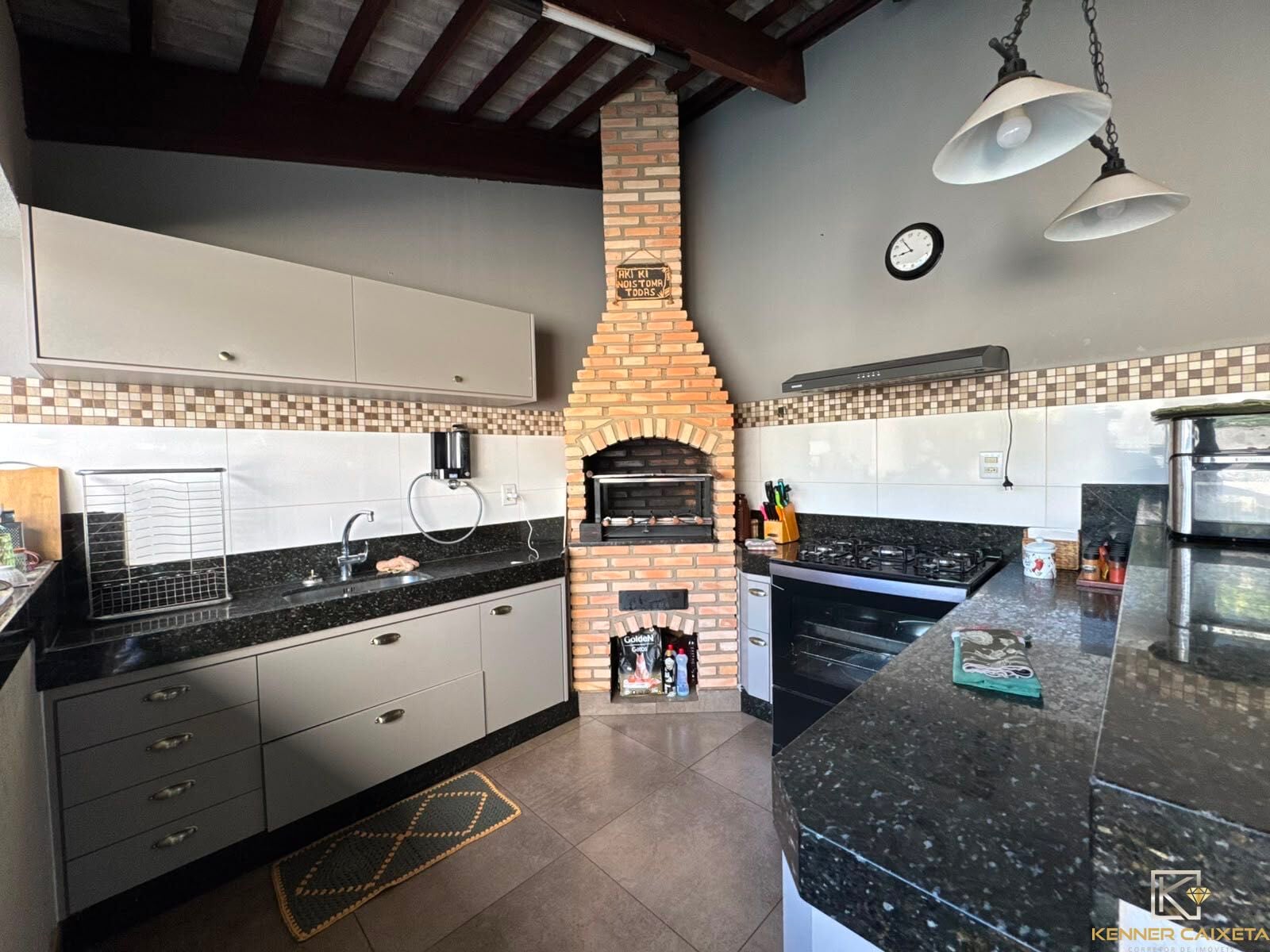 Casa, 4 quartos, 260 m² - Foto 12