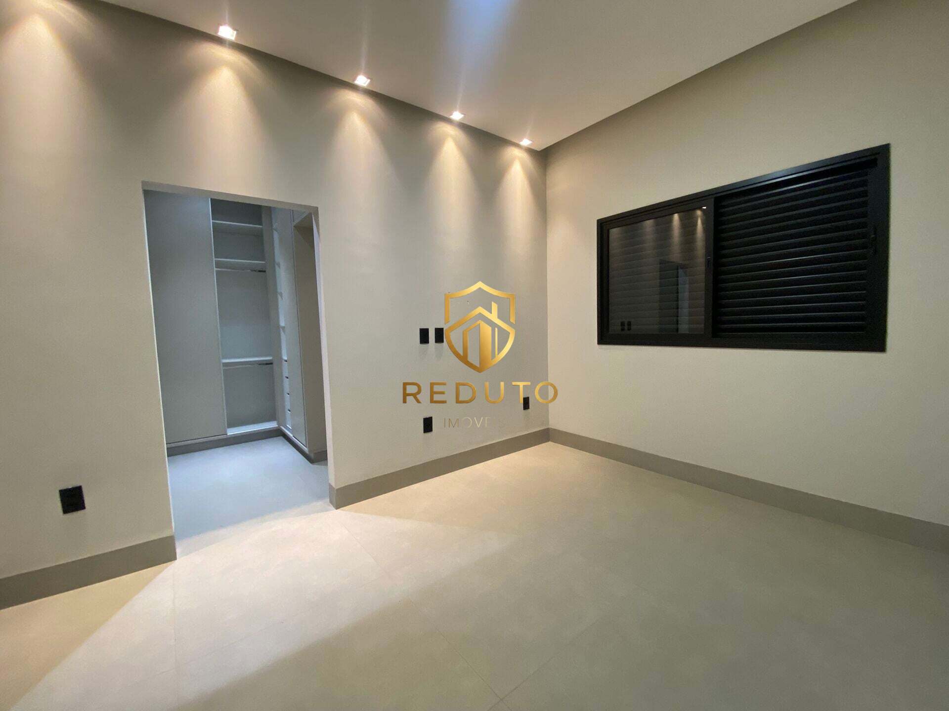 Casa, 2 quartos, 8940 m² - Foto 11