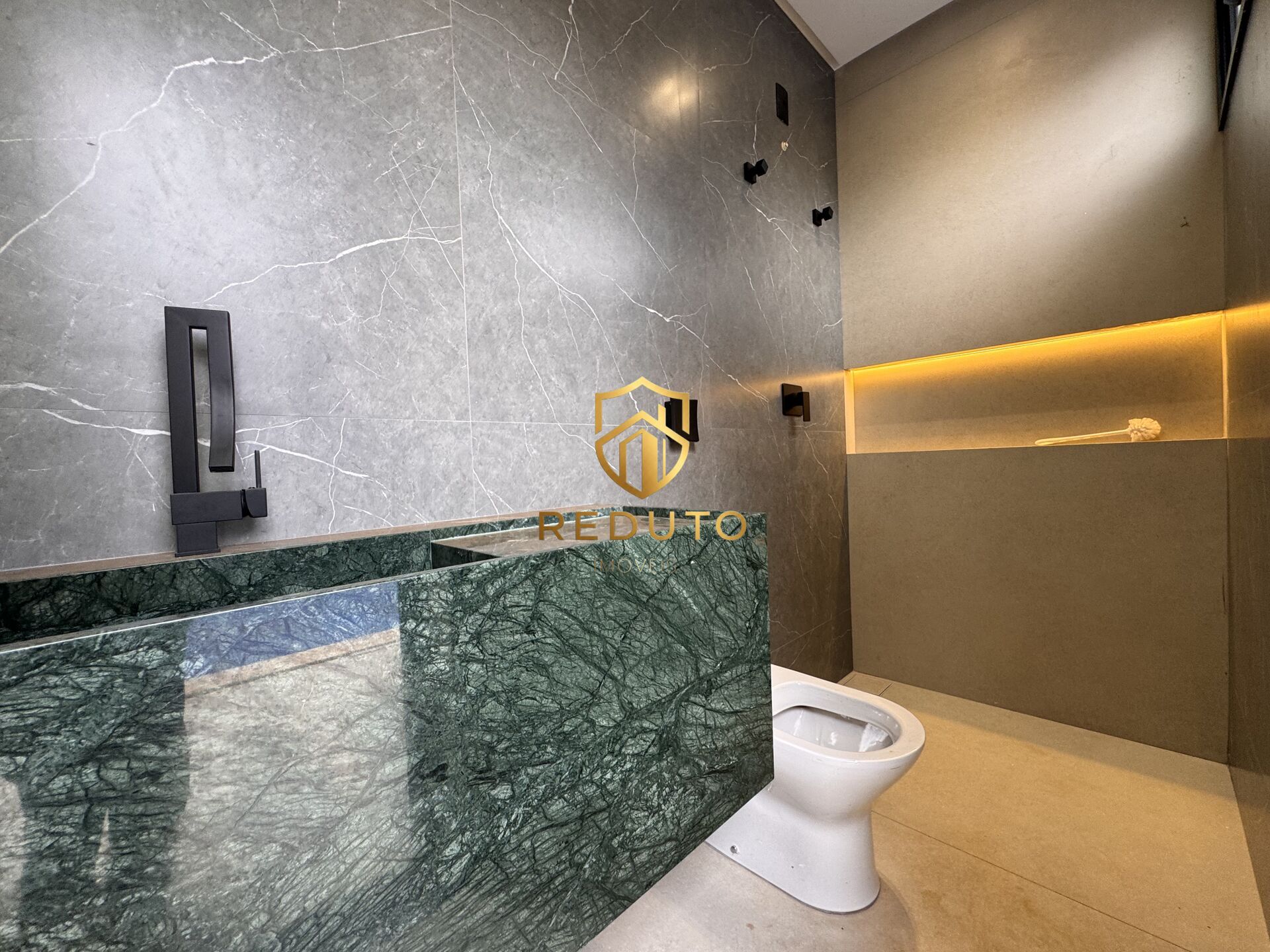 Casa, 3 quartos, 205 m² - Foto 13