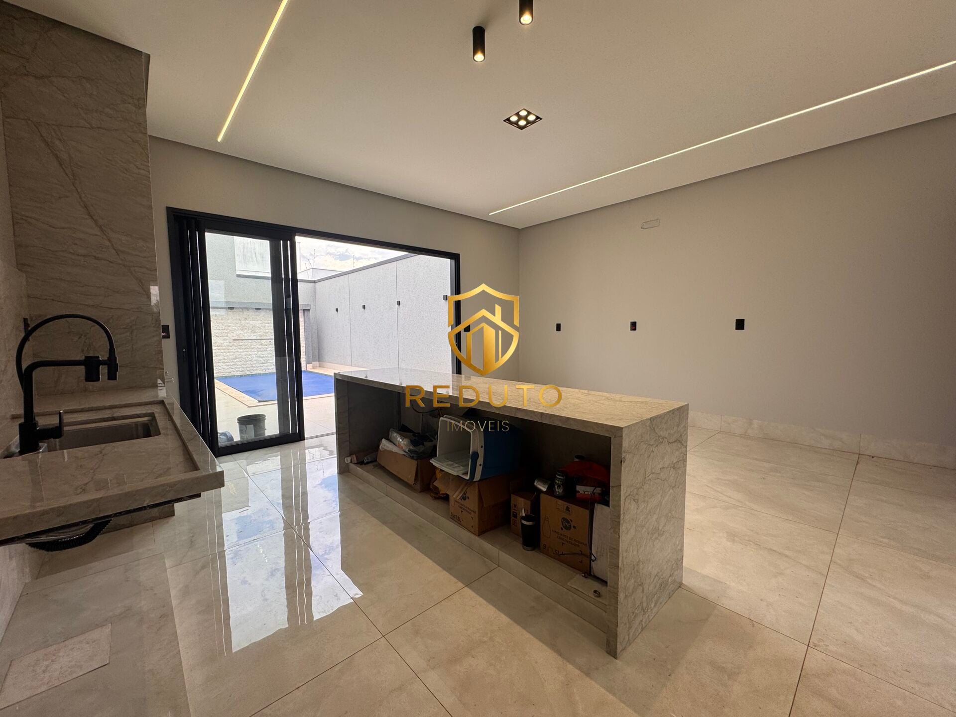 Casa, 3 quartos, 205 m² - Foto 6