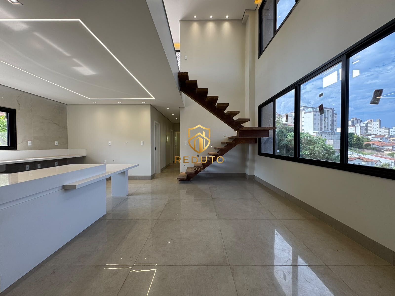 Cobertura, 3 quartos, 200 m² - Foto 6