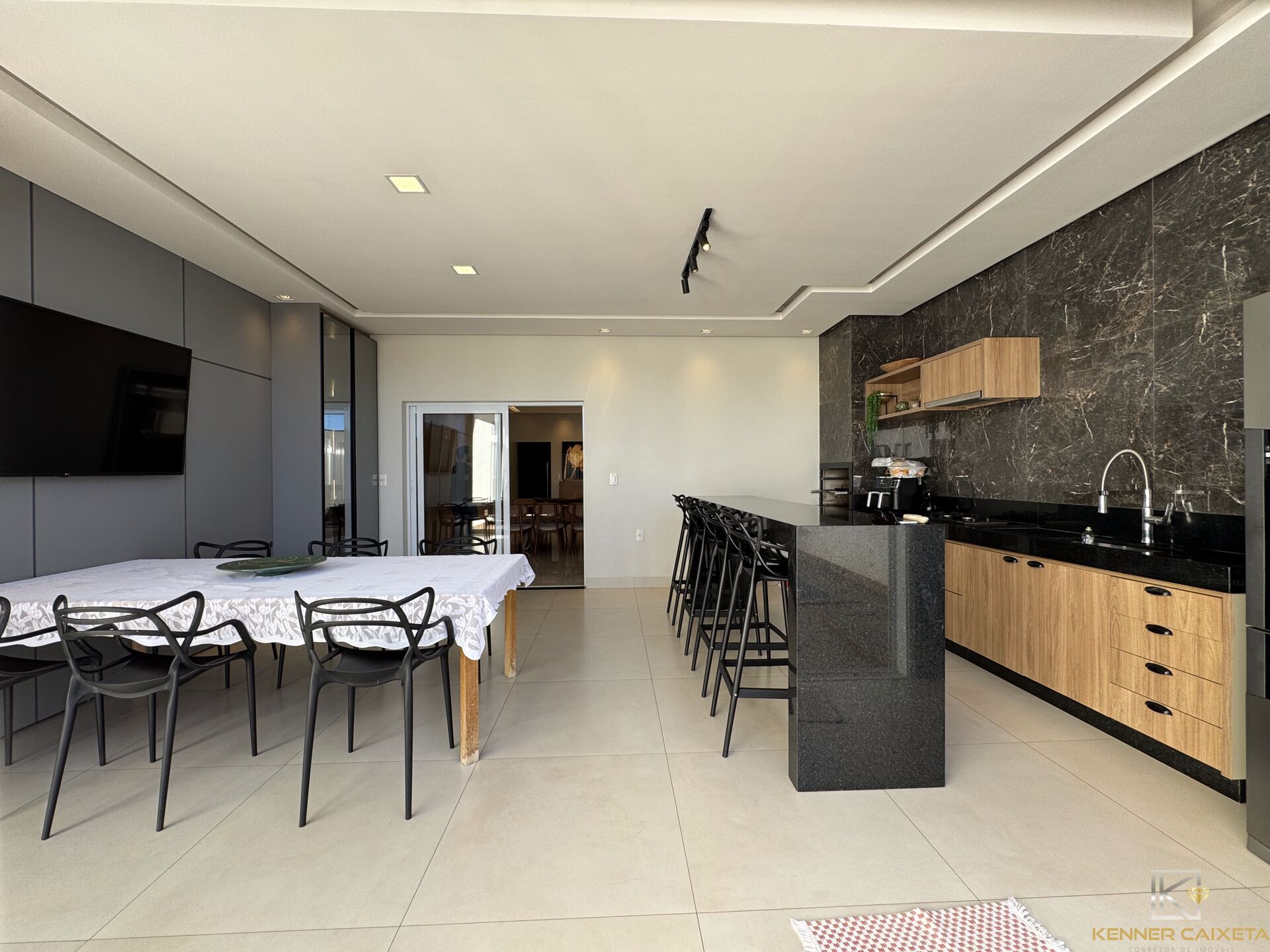 Casa, 3 quartos, 220 m² - Foto 17