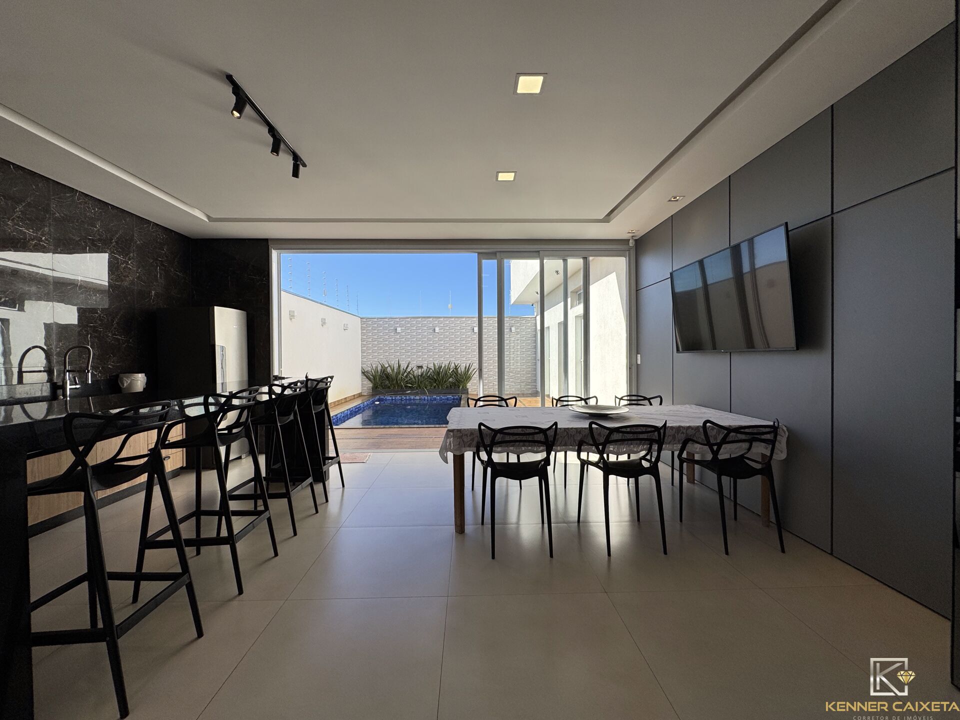 Casa, 3 quartos, 220 m² - Foto 14