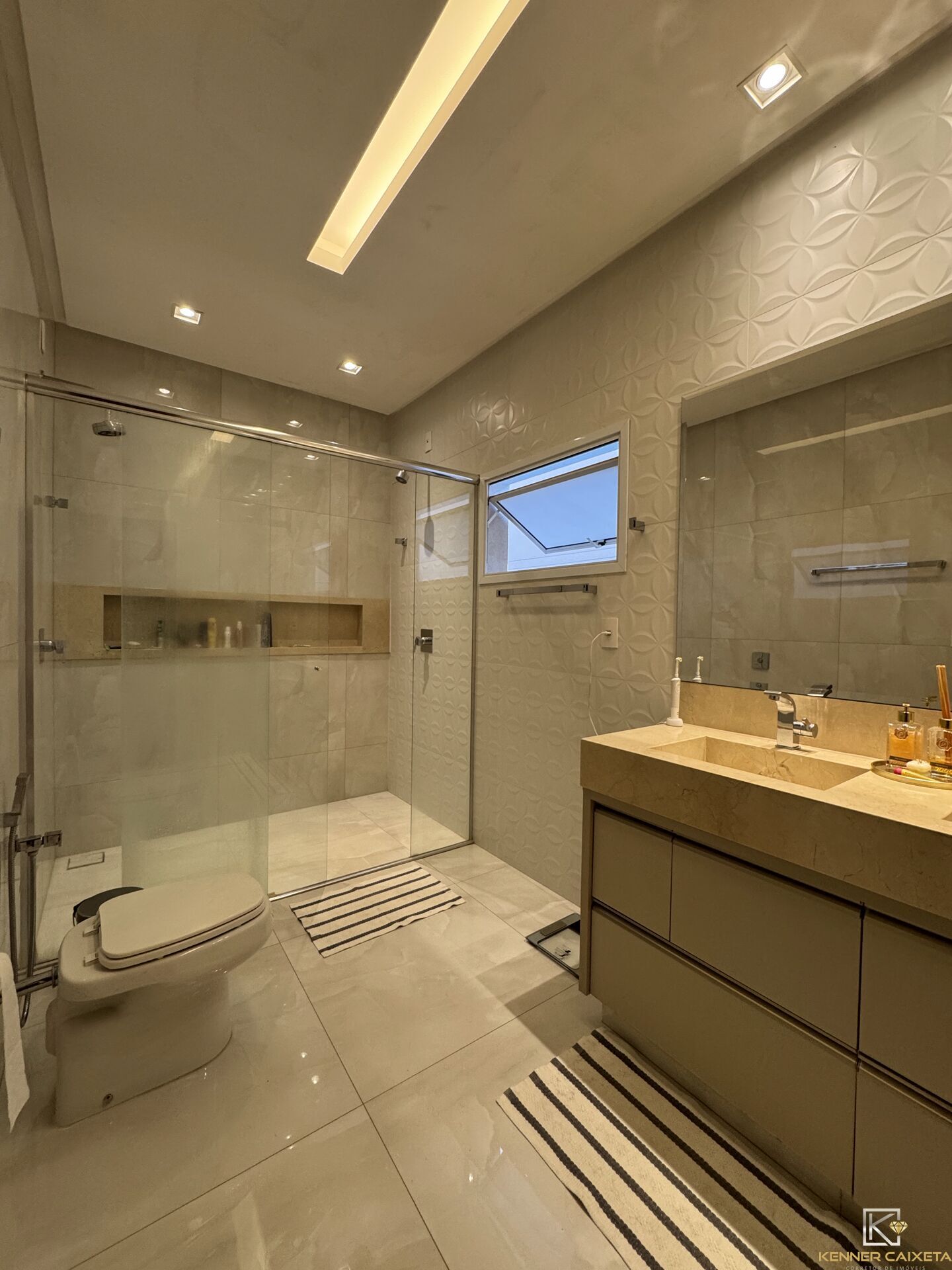 Casa, 3 quartos, 220 m² - Foto 13