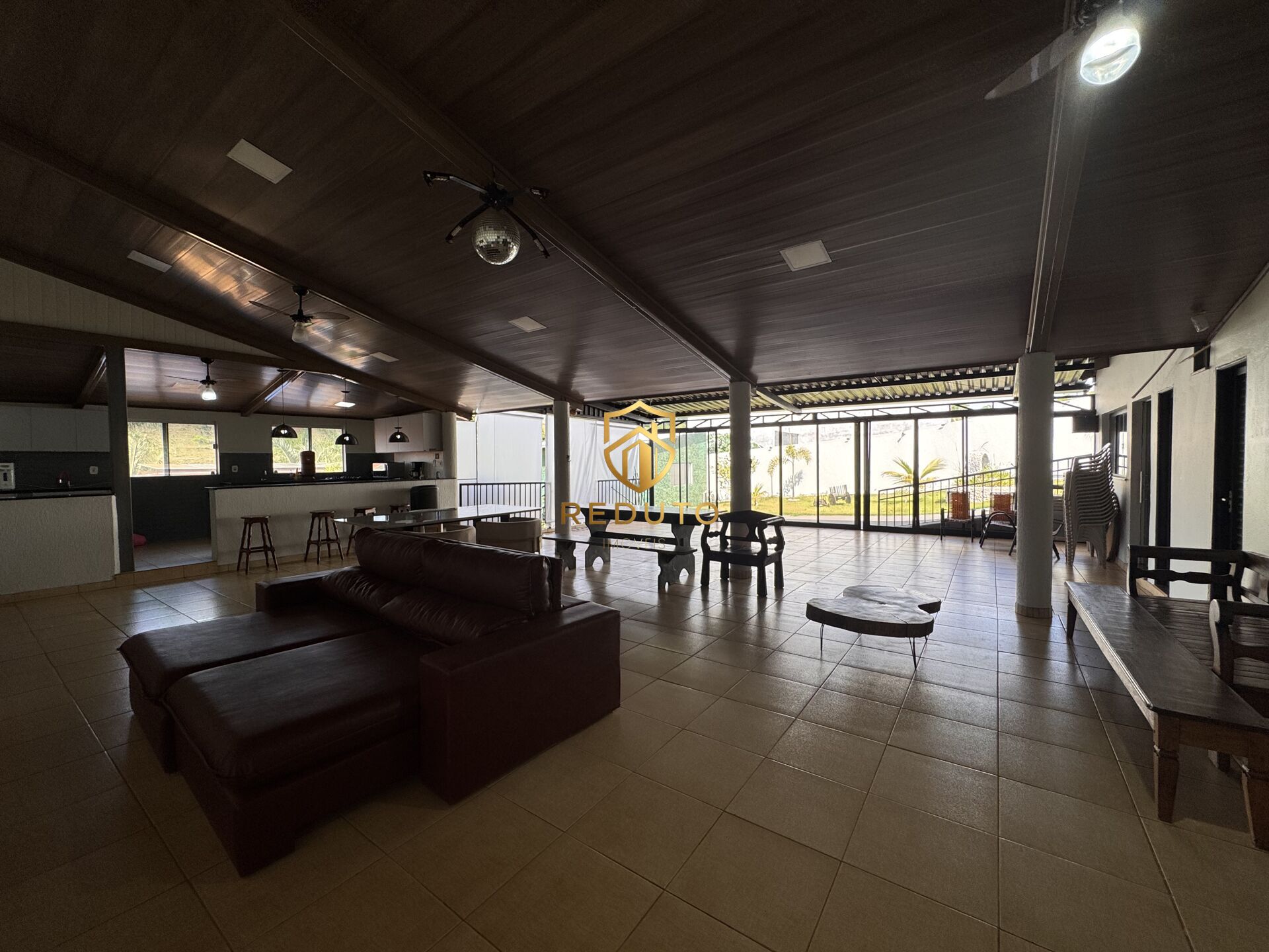 Chácara, 3 quartos, 1350 m² - Foto 9