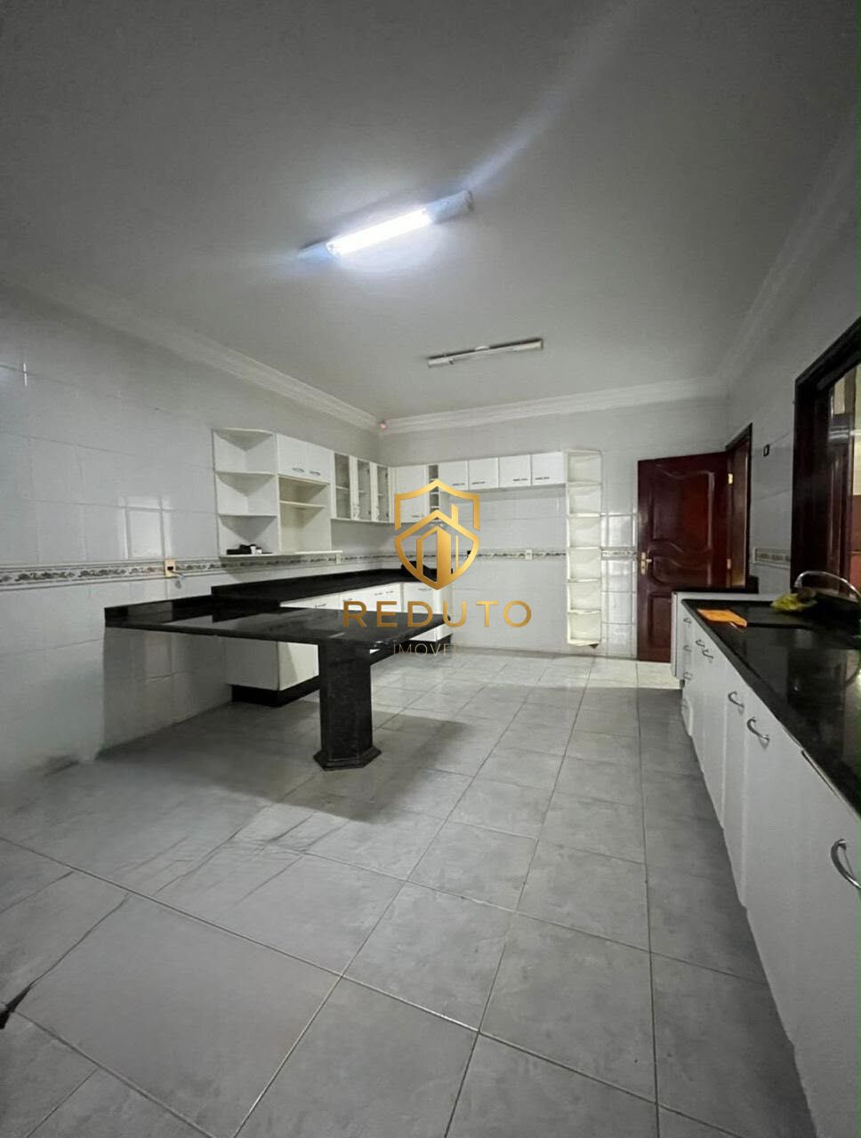 Casa, 6 quartos, 360 m² - Foto 4